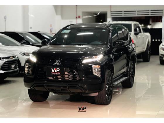MITSUBISHI PAJERO SPORT 2.4 16V MIVEC TURBO DIESEL LEGEND BLACK AWD AUTOMÁTICO MITSUBISHI PAJERO SPORT 2.4 16V MIVEC TURBO DIESEL LEGEND BLACK AWD AUTOMÁTICO